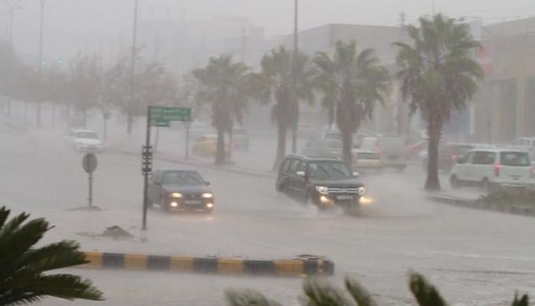مصر تشهد تقلبات جوية وأمطارا رعدية