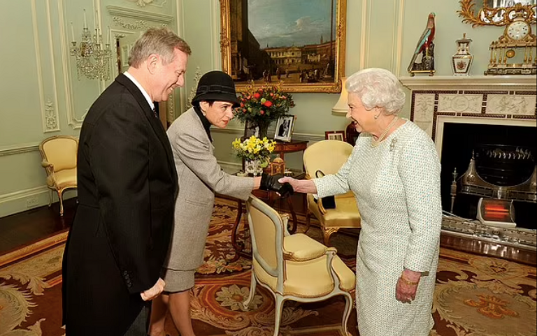 ملك بريطانيا تشارلز الثالث