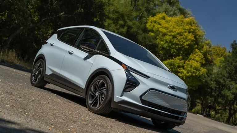 سيارة Chevrolet Bolt EV 1LT سيارة Chevrolet Bolt EV 1LT