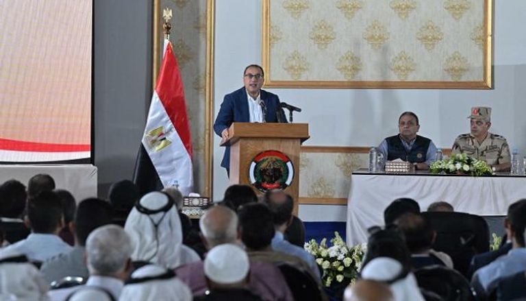 رئيس وزراء مصر خلال كلمة بمقر الكتيبة 101 في سيناء