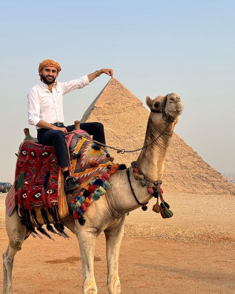 الشيف بوراك يزور أهرامات الجيزة