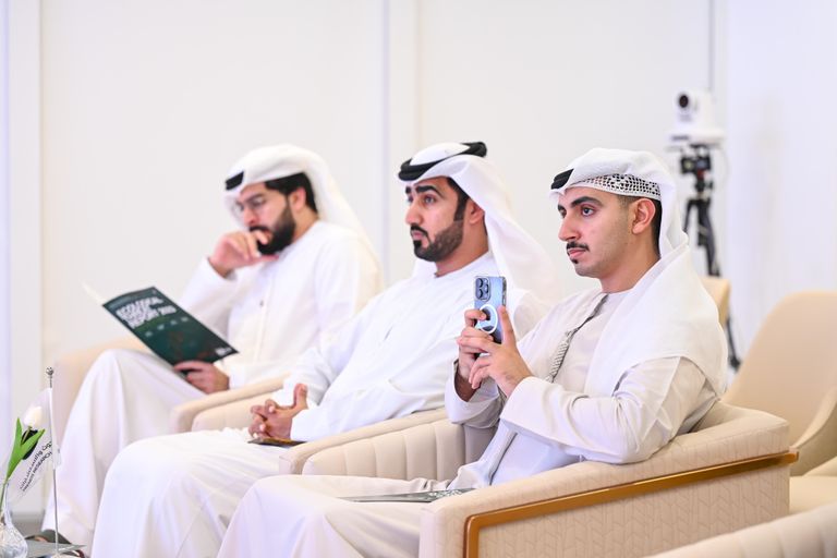 جانب من الجلسة الحوارية تقرير التهديد البيئي 2023