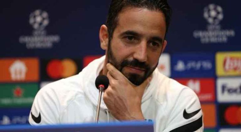 روبن أموريم إيريك تين هاغ مدرب مانشستر يونايتد