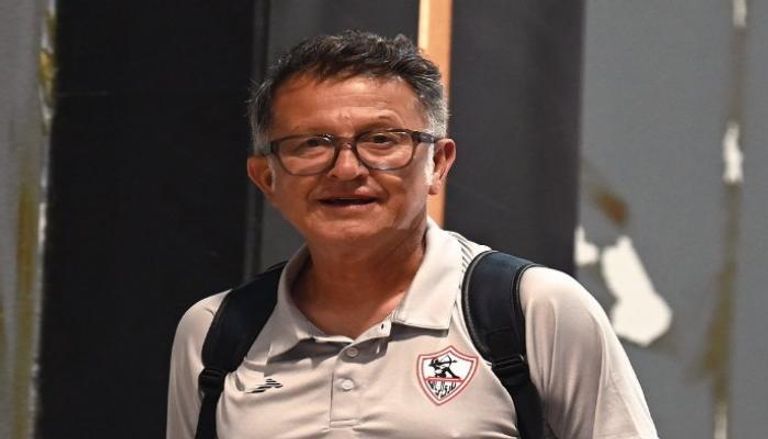 خوان كارلوس أوسوريو مدرب الزمالك