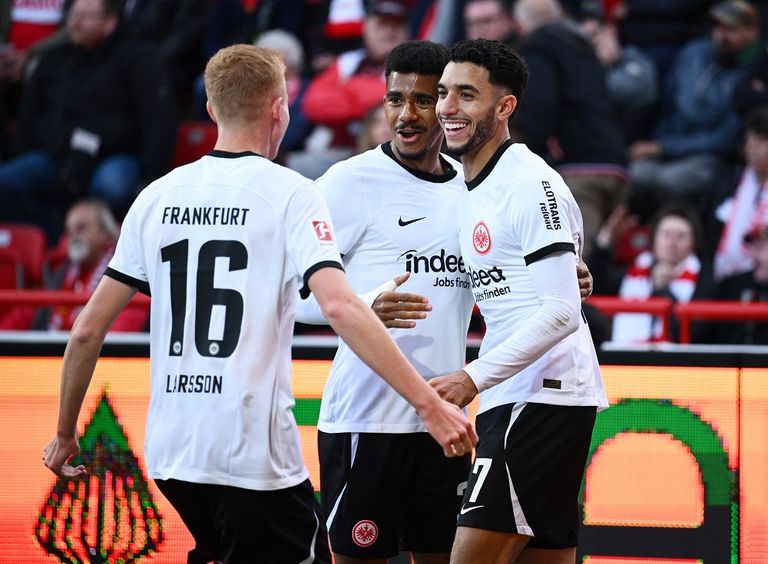 عمر مرموش مهاجم آينتراخت فرانكفورت عمر مرموش مهاجم آينتراخت فرانكفورت