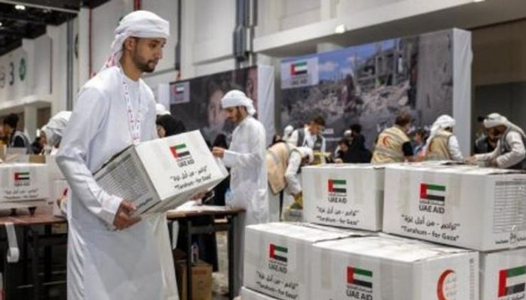 القيادة الإماراتية تقود ملحمة إنسانية ودبلوماسية لدعم غزة