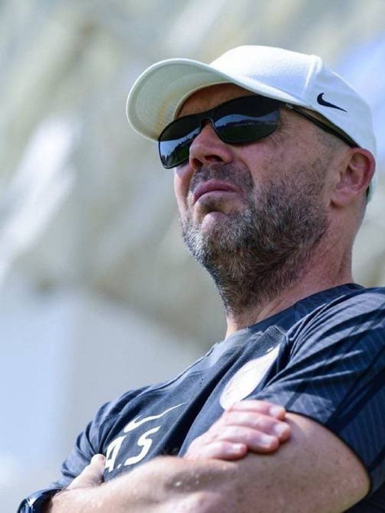 ألفريد شرودر  نونو سانتو مدرب الاتحاد السعودي