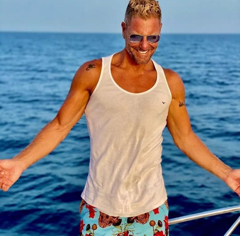 الفنان المصري تامر هجرس