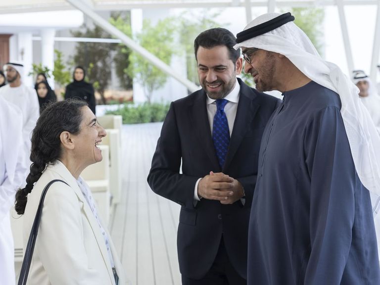 الشيخ محمد بن زايد آل نهيان يستقبل المشاركين في"القمة العالمية لقادة الأديان من أجل المناخ"_ وام