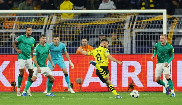 دورتموند ضد نيوكاسل مباراة شاختار وبرشلونة