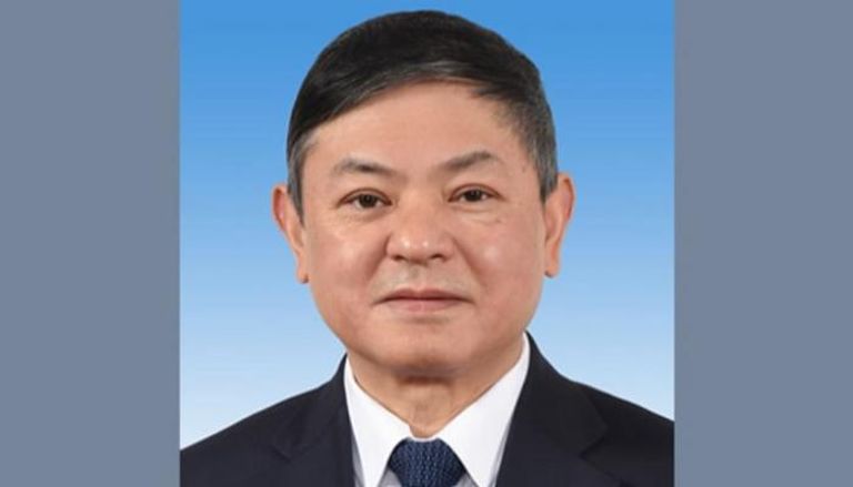 هوانغ رون تشيو وزير الإيكولوجيا والبيئة الصيني