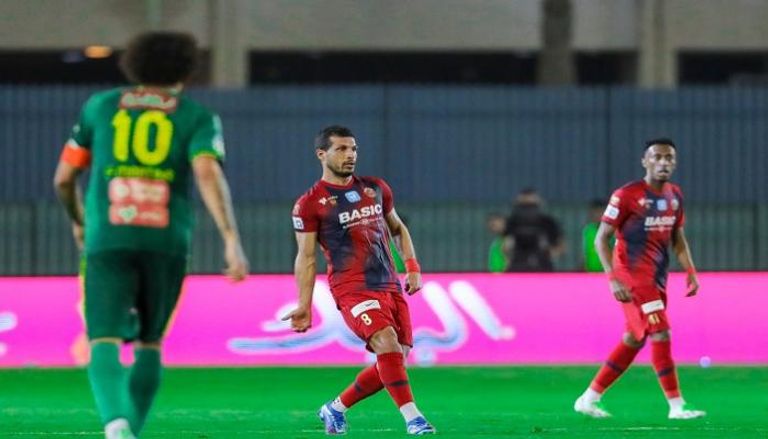 ما حقيقة عودة طارق حامد إلى الزمالك؟