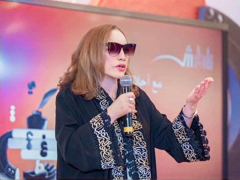 أحلام مستغانمي في معرض الشارقة للكتاب