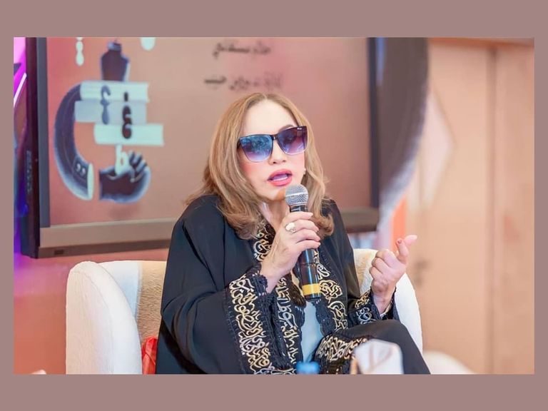 أحلام مستغانمي في معرض الشارقة للكتاب