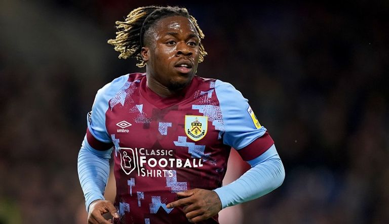 ميشيل أوبافيمي جيمس ماديسون