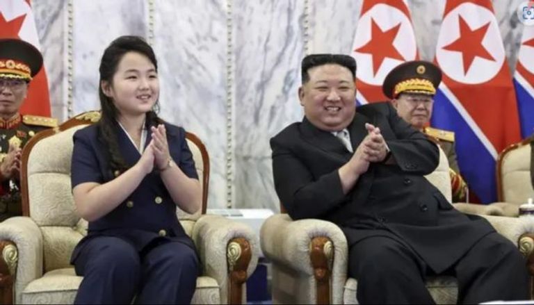زعيم كوريا الشمالية وابنته - أرشيفية