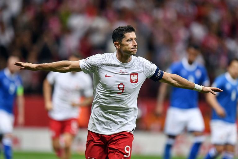ليفاندوفسكي مهدد بعدم الظهور في يورو 2024 كأس أمم أوروبا 2024