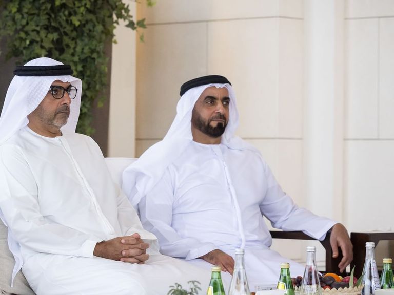 الشيخ محمد بن زايد آل نهيان رئيس دولة الإمارات والرئيس الأوغندي