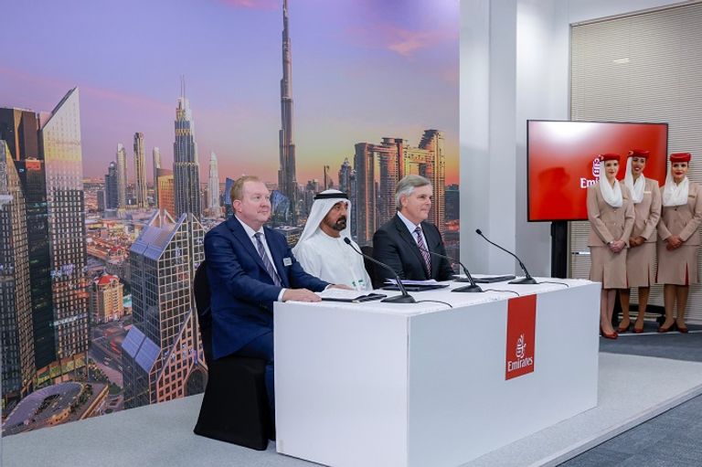 «طيران الإمارات» تطلب شراء 95 طائرة بوينغ بـ52 مليار دولار في معرض دبي للطيران