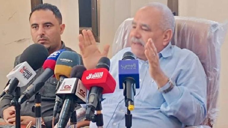 الدكتور أحمد البيشي خلال المؤتمر