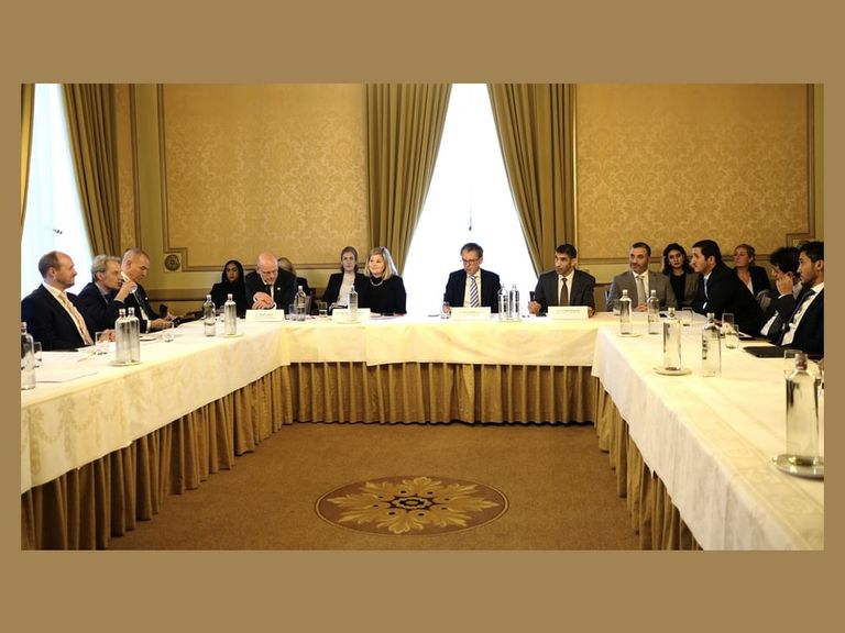 الإمارات وهولندا تعقدان الاجتماع الثاني للجنة الاقتصادية المشتركة - وام الإمارات وهولندا تعقدان الاجتماع الثاني للجنة الاقتصادية المشتركة