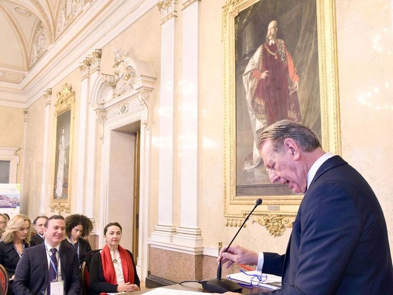 جولة ترويجية في إيطاليا للقمة العالمية للصناعة والتصنيع - وام