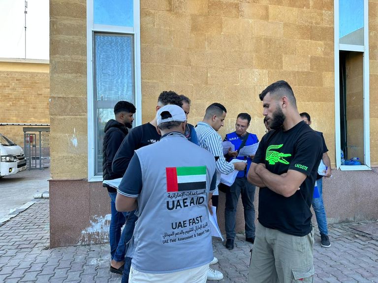 الفريق الإغاثي الإماراتي بمعبر رفح