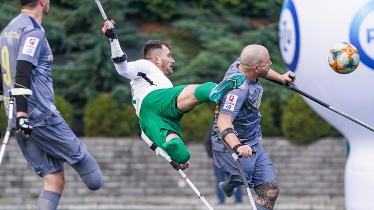 منتخب مصر لكرة القدم للساق واحدة