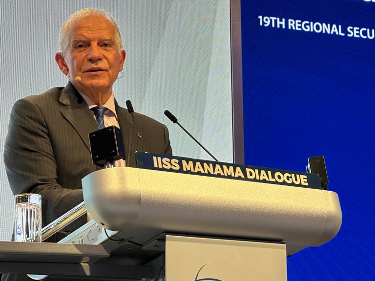 جانب من جلسات حوار المنامة