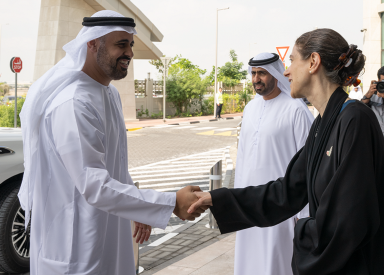 جانب من زيارة الشيخ ذياب بن محمد بن زايد آل نهيان