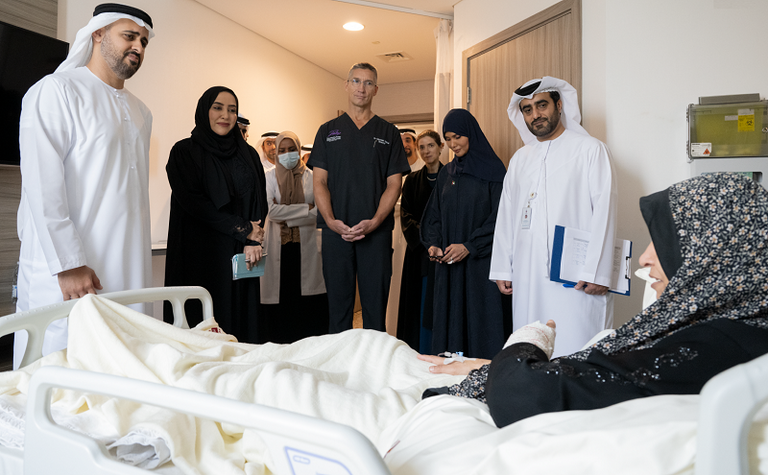 جانب من زيارة الشيخ ذياب بن محمد بن زايد آل نهيان