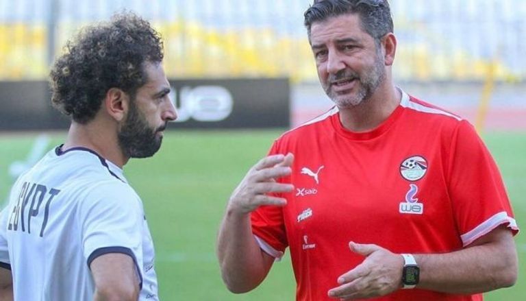 هل تدخل صلاح لحل الأزمة؟