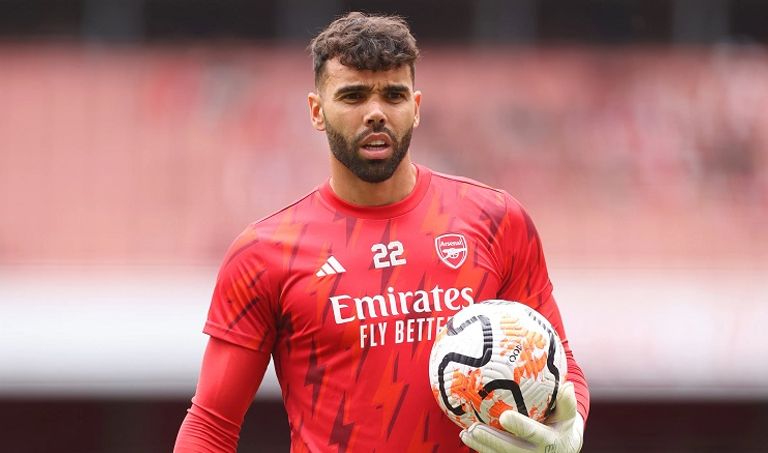 ديفيد رايا محمد النني لاعب وسط أرسنال