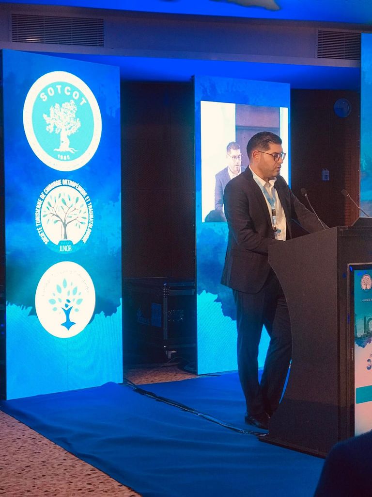 الدكتور أحمد مزيد فينيسيوس جونيور