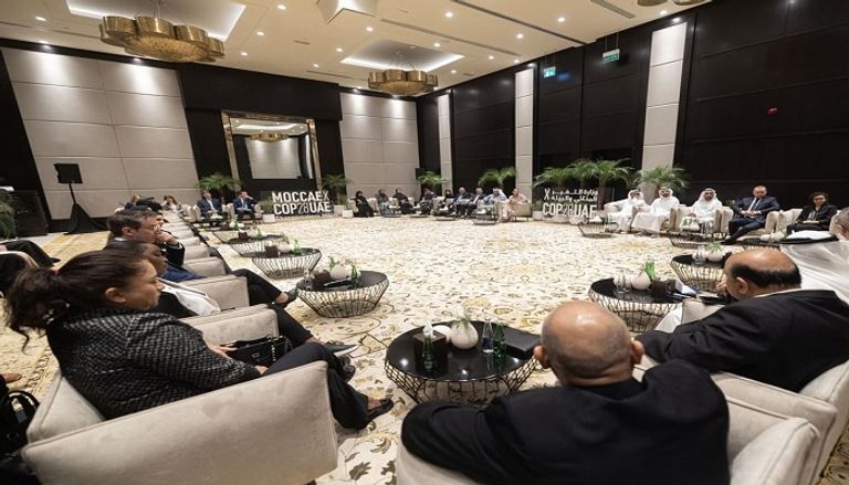 مريم المهيري وزيرة التغير المناخي والبيئة بدولة الإمارات