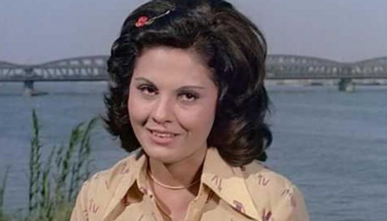 الفنانة حياة قنديل مع الراحل نور الشريف - أرشيفية