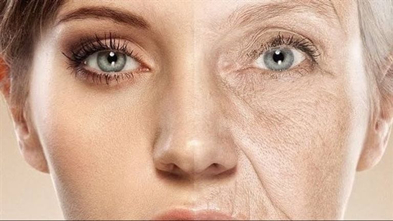 عادات خاطئة تعجّل بأعراض الشيخوخة علامات الشيخوخة على الجلد - تعبيرية