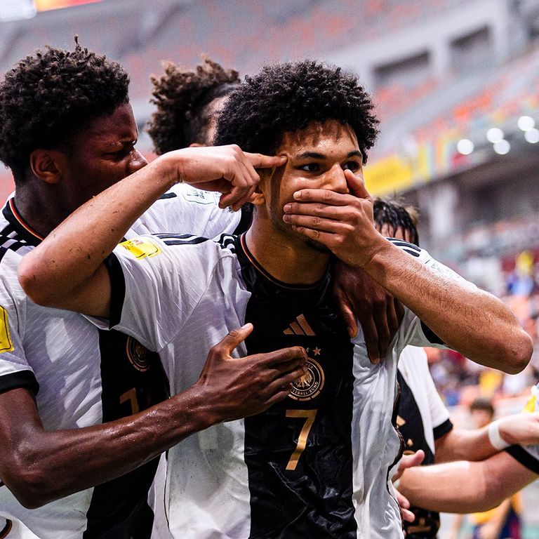 إسبانيا ضد ألمانيا