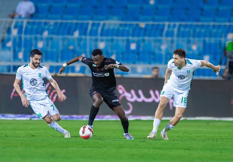 مباراة الأهلي والشباب في الدوري السعودي - أرشيفية