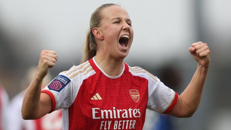 بيث ميد لاعبة فريق أرسنال للسيدات فريق أرسنال للسيدات