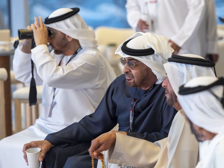 الشيخ محمد بن زايد آل نهيان يشهد سباق جائزة أبوظبي الكبرى الشيخ محمد بن زايد آل نهيان رئيس دولة الإمارات