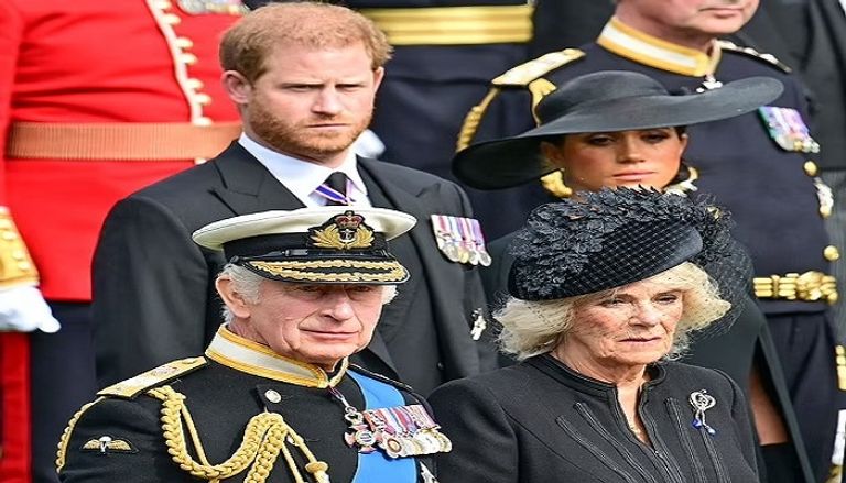 الملك تشارلز الثالث وويليام وهاري