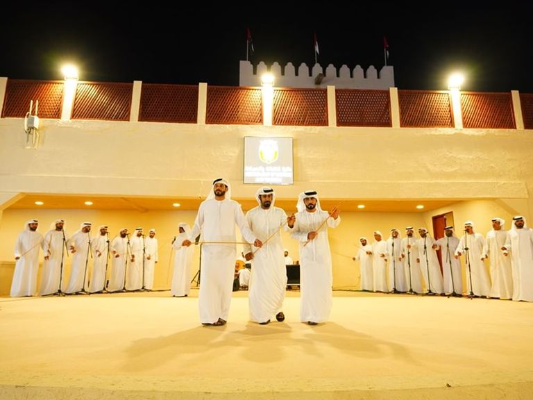 احتفالات متنوعة في عيد الاحاد الـ52