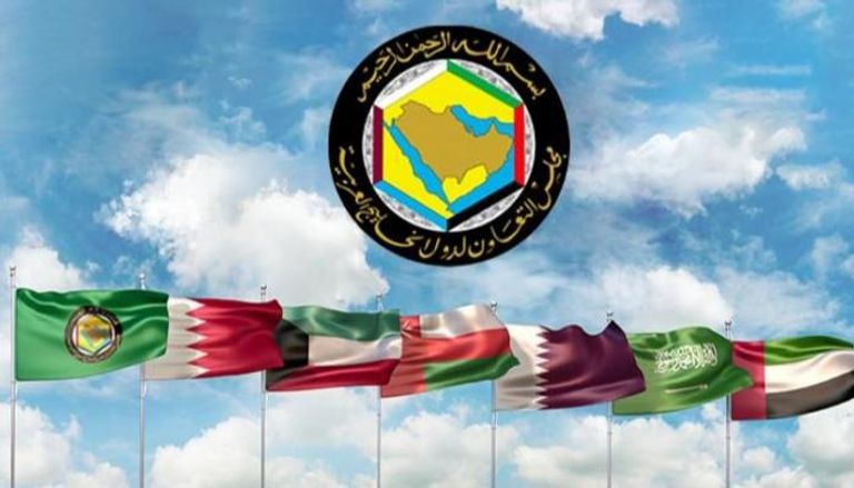 شعار وأعلام  الدول الأعضاء بمجلس التعاون الخليجي