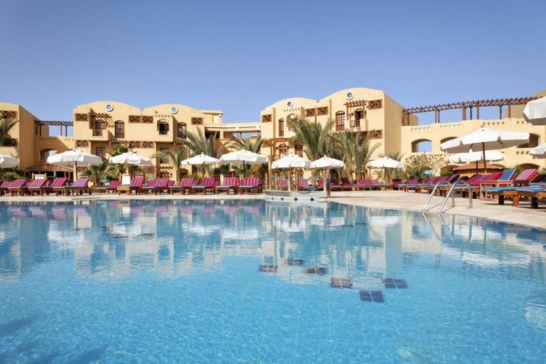 تكلفة الإقامة في منتجعات الجونة السياحية