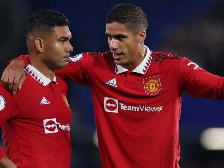 فاران وكاسيميرو هاري ماغواير وبرونو فرنانديز في مانشستر يونايتد