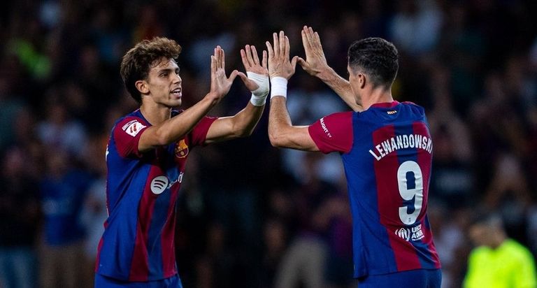 برشلونة وأتلتيكو مدريد برشلونة وأتلتيكو مدريد - صورة أرشيفية