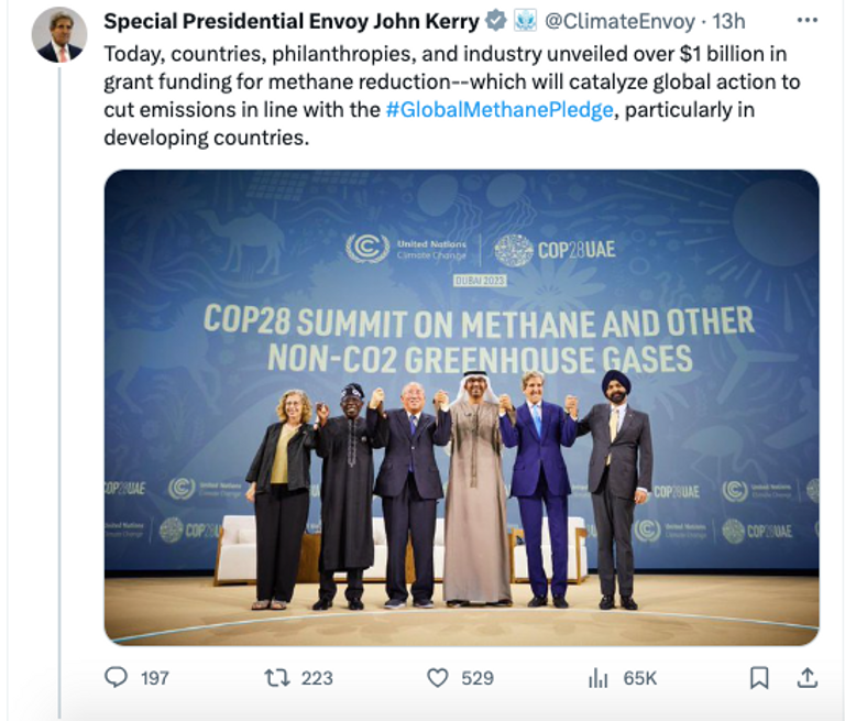 الدكتور سلطان الجابر رئيس مؤتمر الأطراف COP28 مع بعض من كبار قادة العمل المناخي