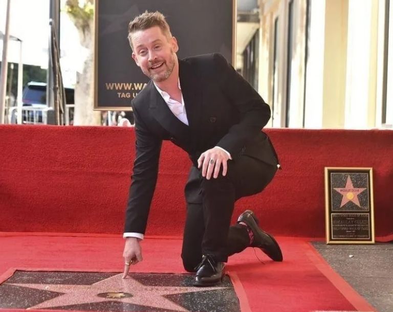 ماكولي كول في مشهد من "Home Alone"