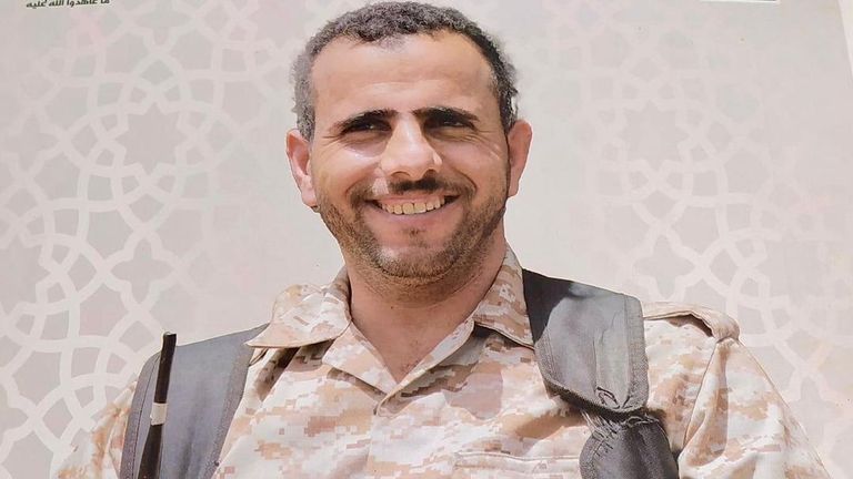 جانب من تشييع مليشيات الحوثي قياداتها وعناصرها القتلى